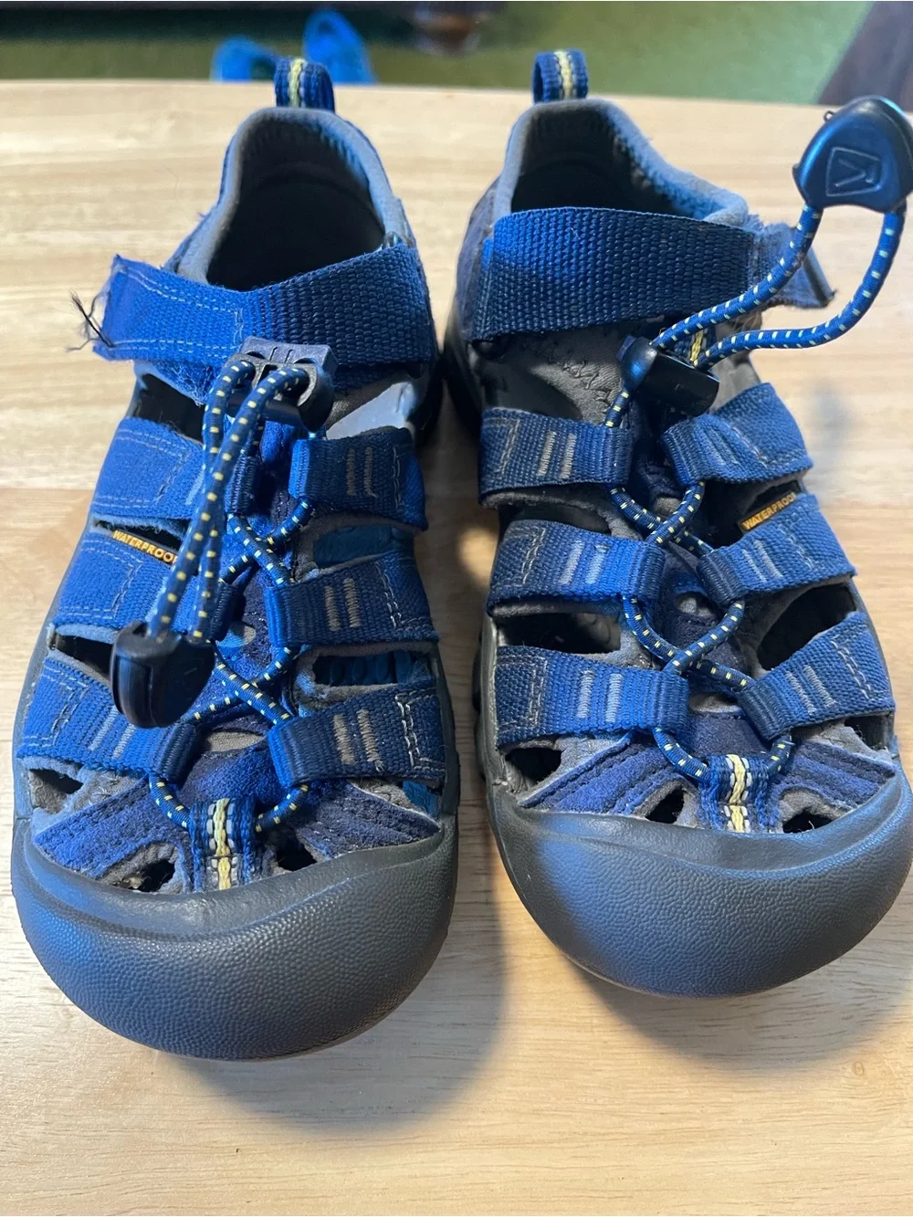 Keen Newport H2 Hiking Sandals Size 13 Youth Blue Water Shoes Casual Outdoor